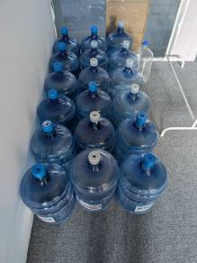 Empty 5 Gallons / 19 Litres water bottle 