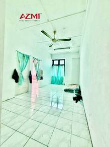Flat For Sale in Taman Samarindah