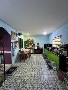 1-storey Terraced House For Sale in Lunas,KDH