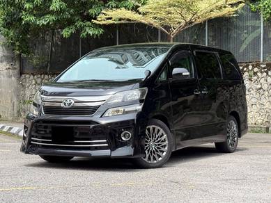 Toyota Vellfire Z GOLDEN EYES in Cheras, KUL