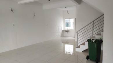 2-storey Terraced House For Sale in Simpang Ampat,PNG