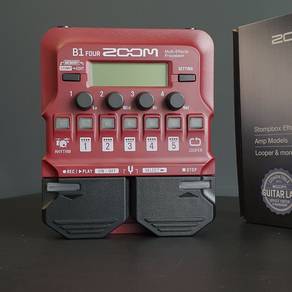 Zoom B1 FOUR Bass Multi-effects Processor