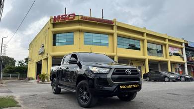Toyota Hilux E in Cheng, MLK