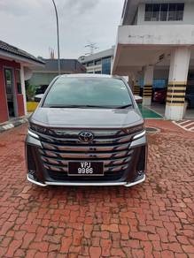Toyota Vellfire in Sentul, KUL