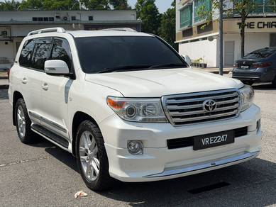 Toyota Land Cruiser AX in Subang Jaya, SGR