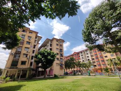 Apartment For Sale in Pangsapuri Carlina