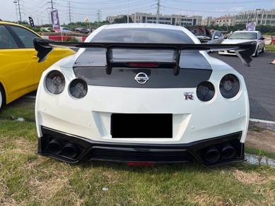 Nissan GTR R35 Nismo Spoiler Carbon GT Wing