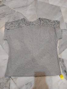 Grey top