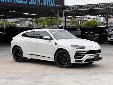 Lamborghini Urus in Jalan Kuching, KUL
