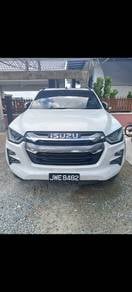 Isuzu D-Max PREMIUM in Pasir Mas, KTN