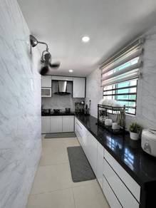 Semi-Detached House For Sale in Alma,PNG