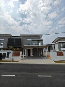 Semi-Detached House For Sale in Bemban,MLK
