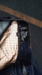 Jeans To Let Go