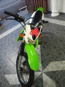 Kawasaki KLX 150