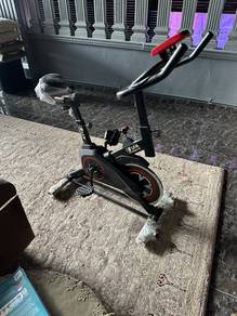 indoor cycling bike
