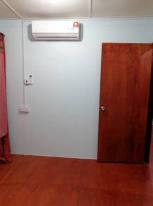 Room in Putatan, SBH
