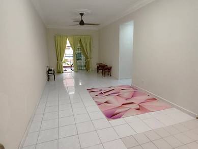 Condominium For Sale in Laksamana Puri Condominium