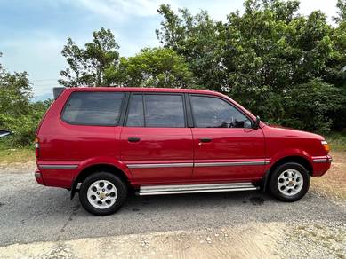 Toyota Unser GLi in Temoh, PRK