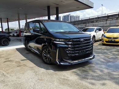 Toyota Vellfire Z PREMIER in Old Klang Road, KUL