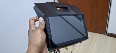 Isuzu D-Max android player including casing 