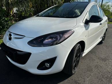 Mazda 2 V in Klang, SGR