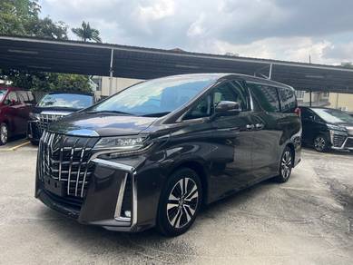 Toyota Alphard SC in Damansara Kim, SGR