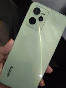 realme C35