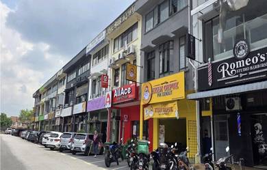 Shop lot For Sale in Shah Alam,SGR