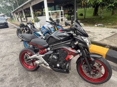 Kawasaki ER-6n