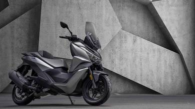Yamaha XMAX