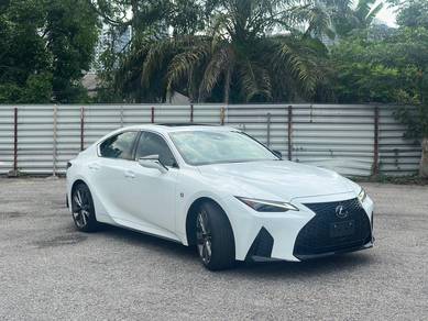 2021 Lexus IS 300 F-SPORT