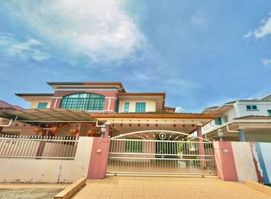 Semi-Detached House For Sale in Kuching,SWK