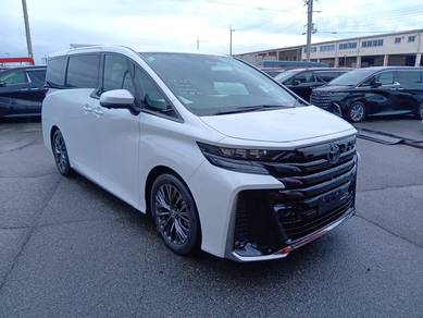 Toyota Alphard Z in Damansara, KUL