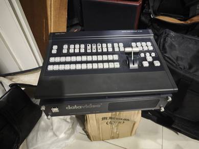 Datavideo Se-2800 Video Mixer & TV Logic Monitor 