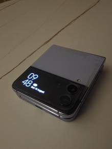 Samsung Galaxy Z Flip 4 For Sale