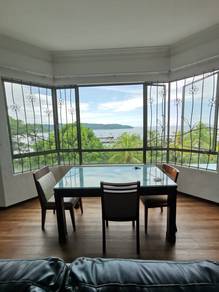 Condominium For Rent in The Peak Condominium