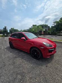 Porsche Cayenne GTS GTS in Kota Damansara, SGR