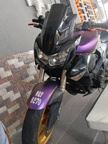 Kawasaki ZRX1100