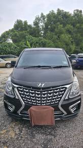 Hyundai Grand Starex CRDi VGT in Salak Selatan, KUL