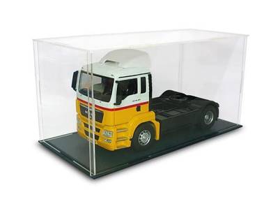 MAN TGS (1:32) 4x2 Truck Tractor (yellow w white)