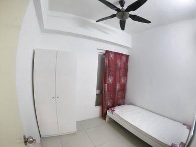 Room in Selayang, SGR