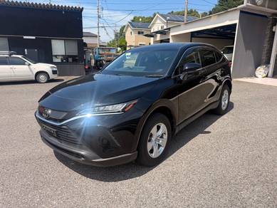 Toyota Harrier S in Kuching, SWK