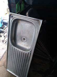Aluminium Single Sink wt Side Table TZ570