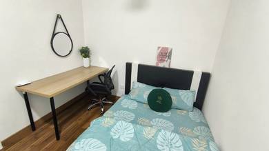 Room in Sentul, KUL