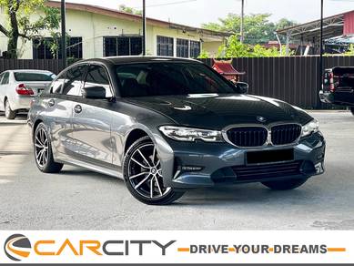 BMW 320i 20i SPORT in Seri Kembangan, SGR