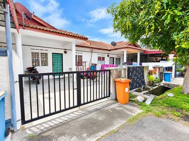 Terraced House For Sale in Banting,SGR