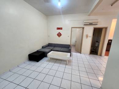 Apartment For Rent in Beverly Hills 2