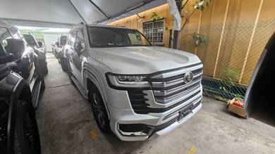 Toyota Land Cruiser ZX in Cheras, KUL