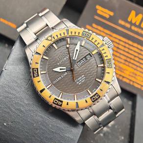 Mido Ocean Star Captain IV Titanium