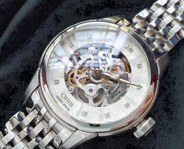 ORIS Artelier Skeleton Diamonds Mid Size 31mm